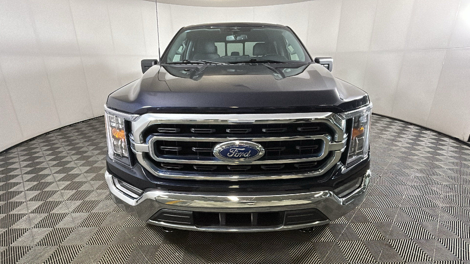 Used 2023 Ford F150 XLT w/ Equipment Group 302A High AWD/4WD image 8
