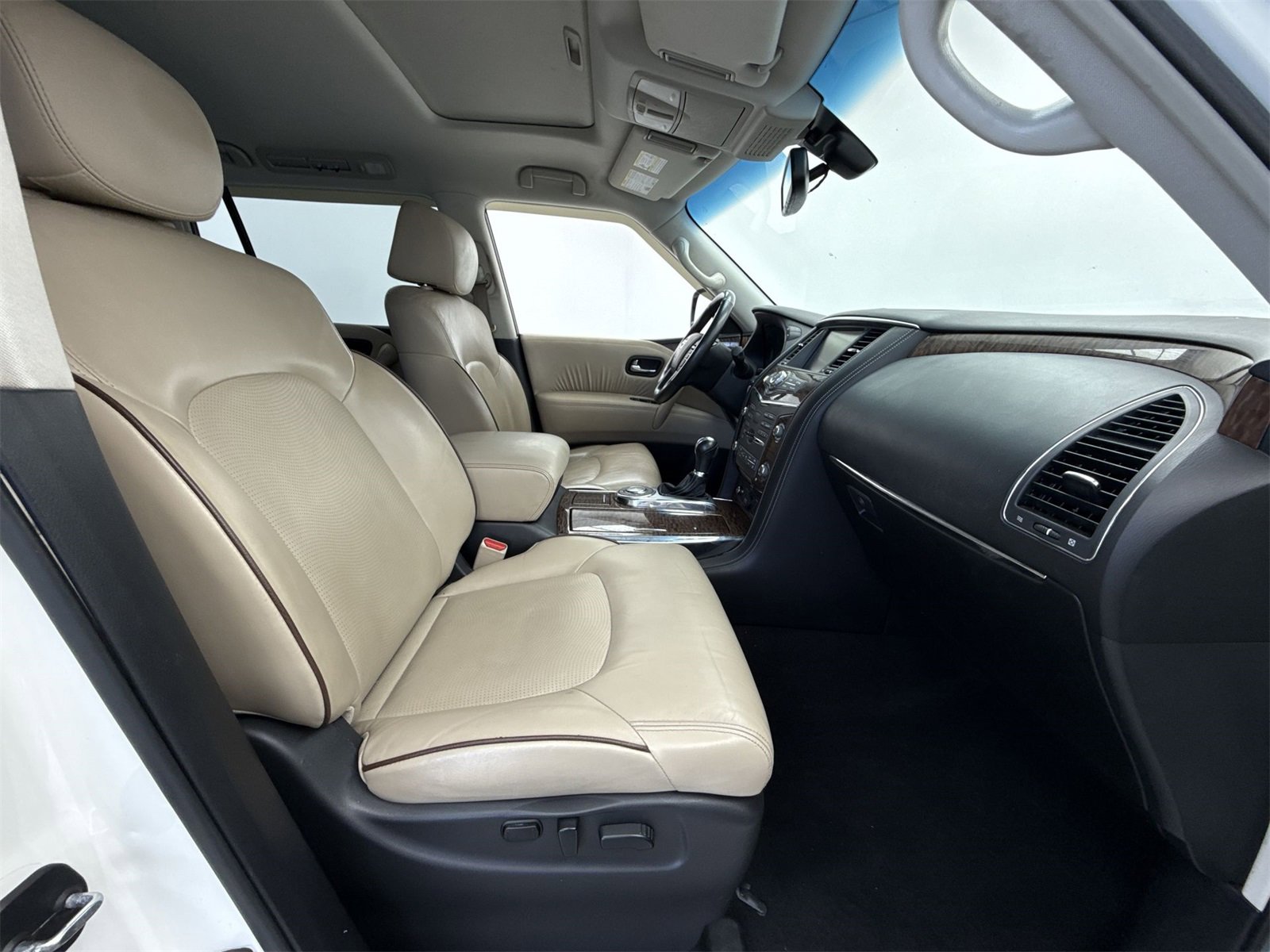 Used 2017 Nissan Armada Platinum w/ Captain Seat Package image 15