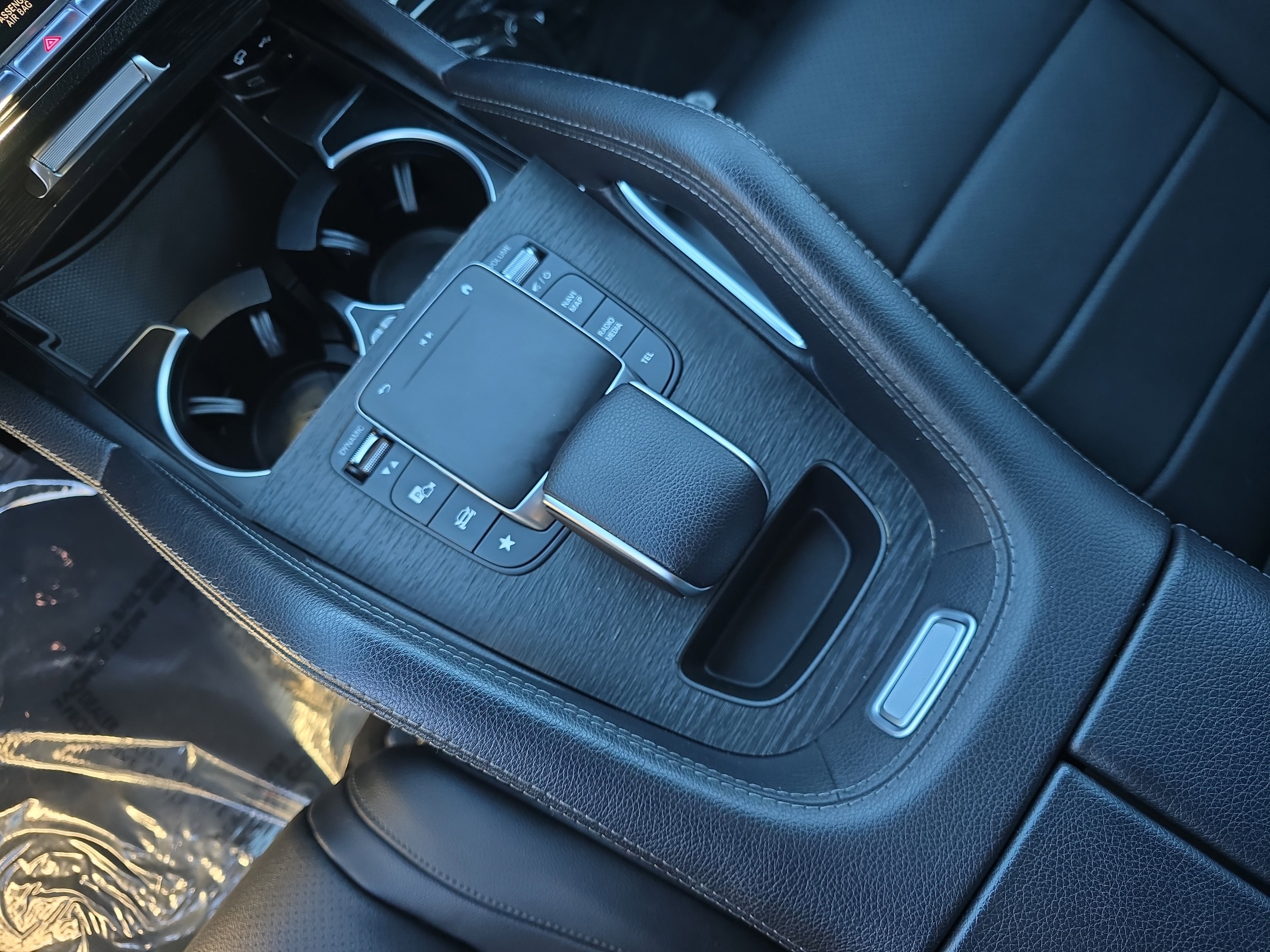 Used 2022 Mercedes-Benz GLE 350 4MATIC image 28