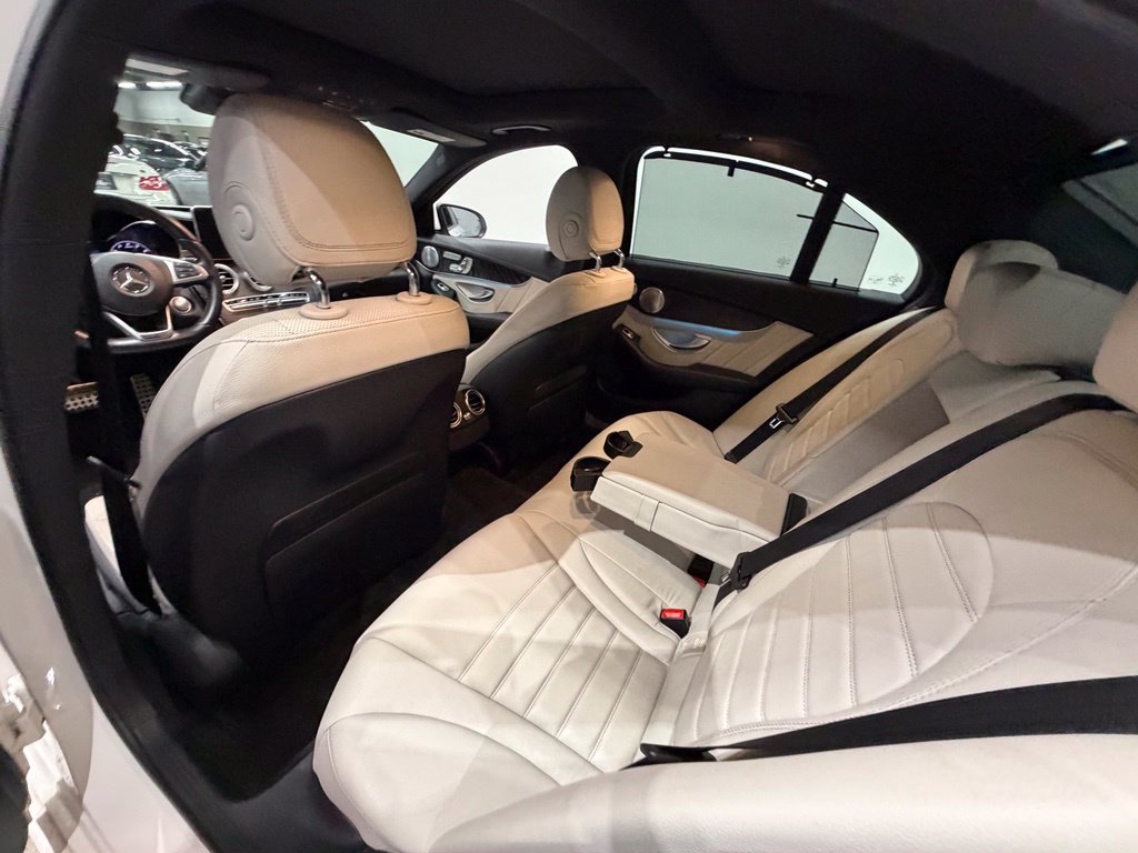 Used 2015 Mercedes-Benz C 400 4MATIC image 29