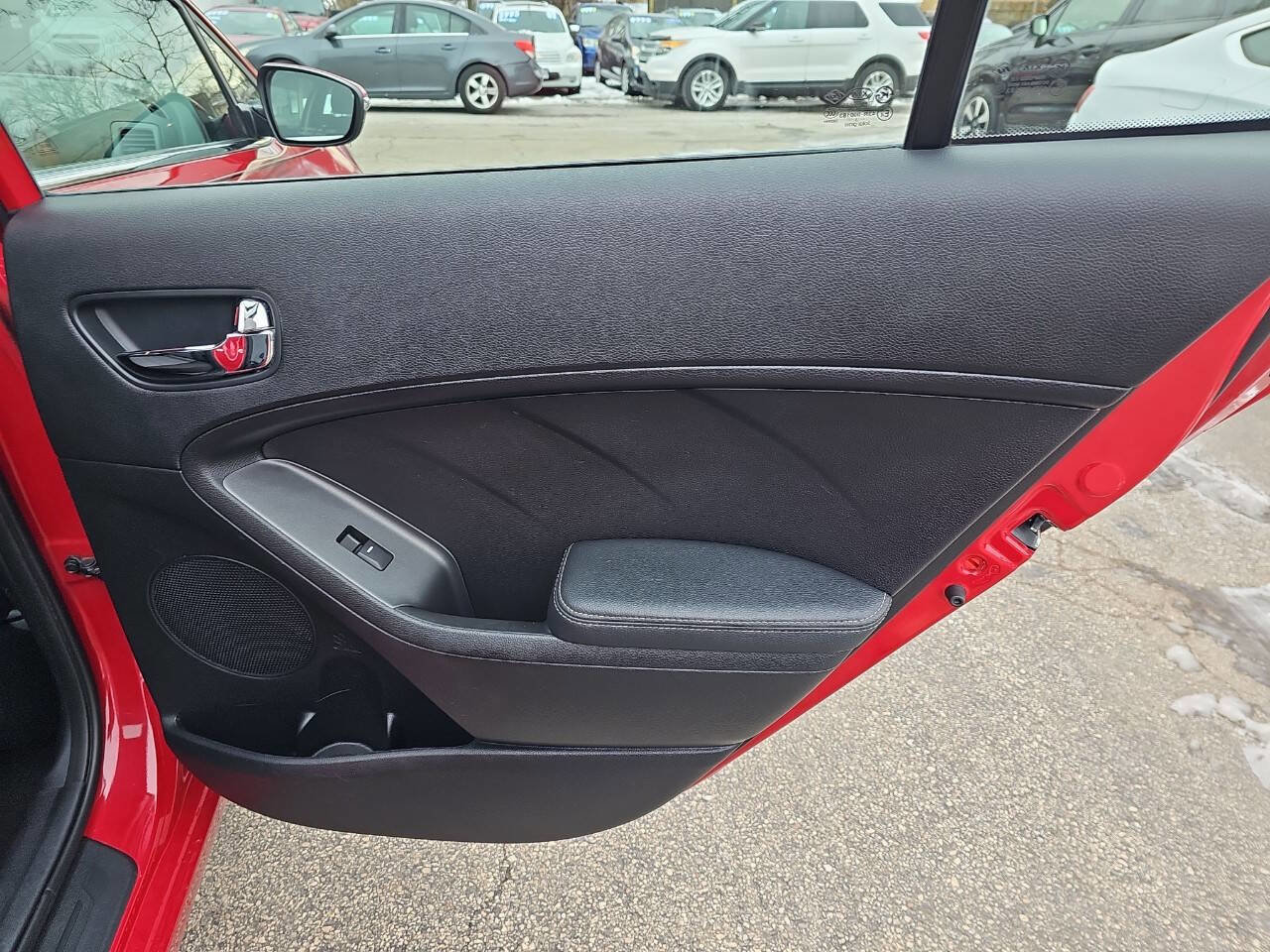 Used 2014 Kia Forte EX image 19