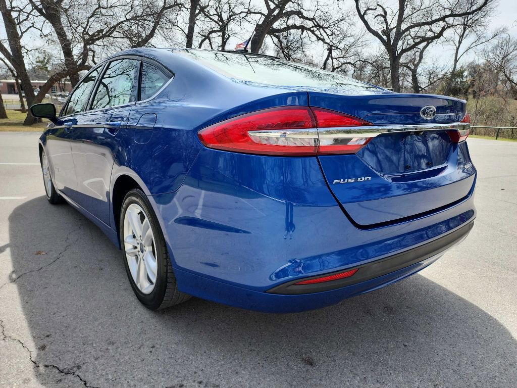 Used 2018 Ford Fusion S image 5