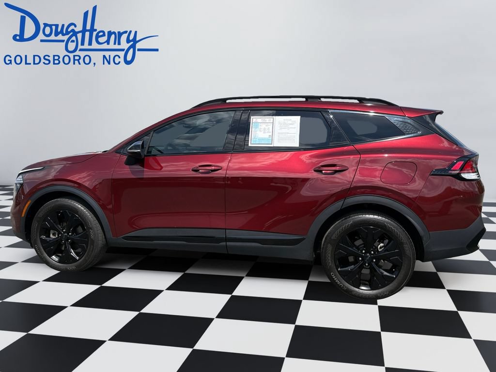 Used 2025 Kia Sportage X-Line w/ Premium Package AWD/4WD image 2