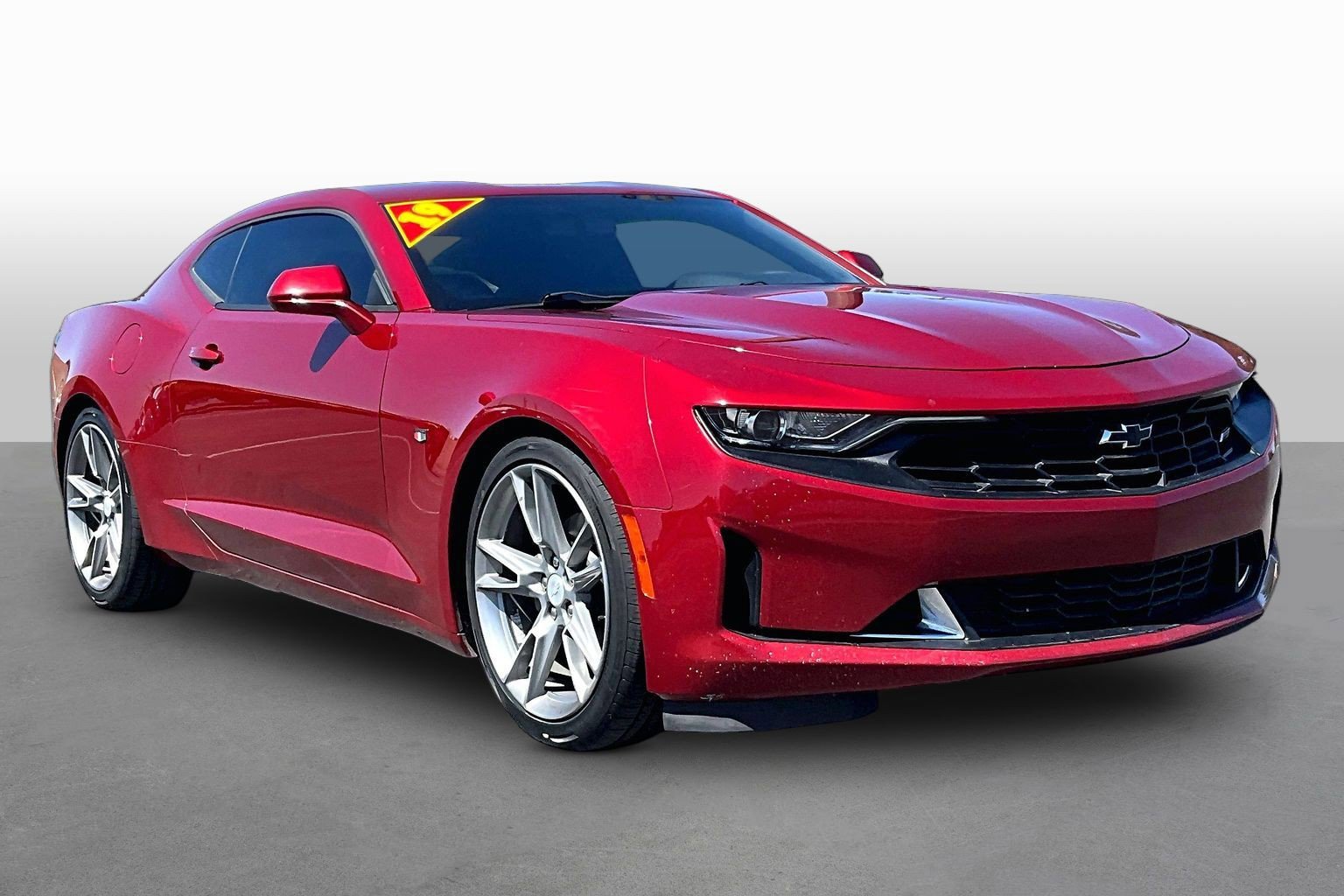 Used 2019 Chevrolet Camaro LT w/ RS Package RWD image 9