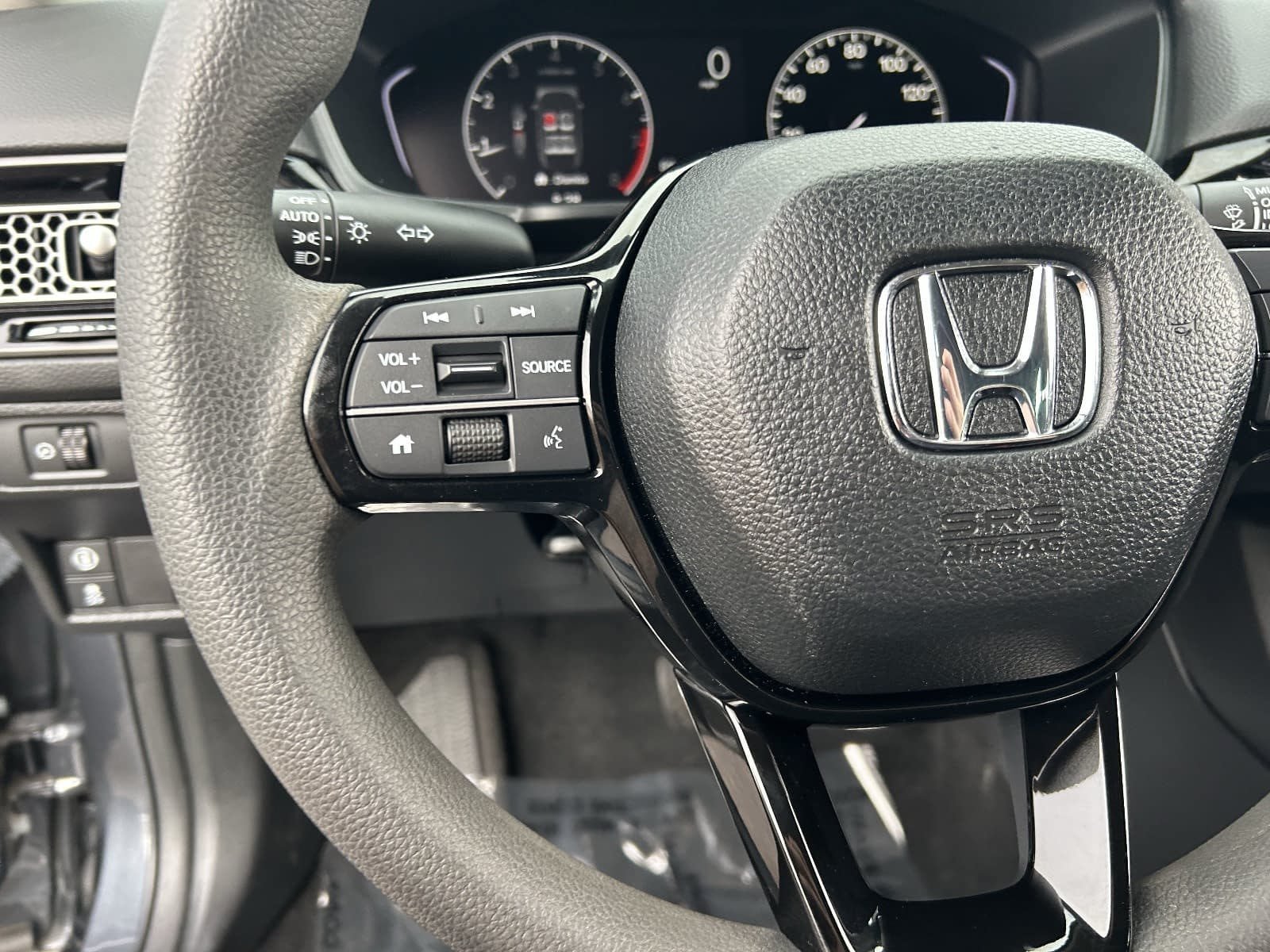 Certified 2024 Honda Civic LX image 27