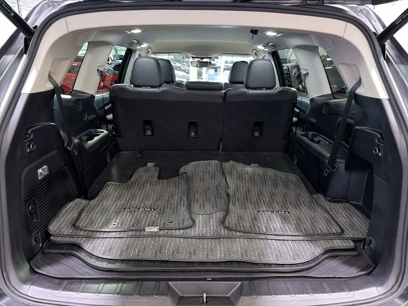 Used 2020 Subaru Ascent Limited w/ Popular Package #2A AWD/4WD image 28