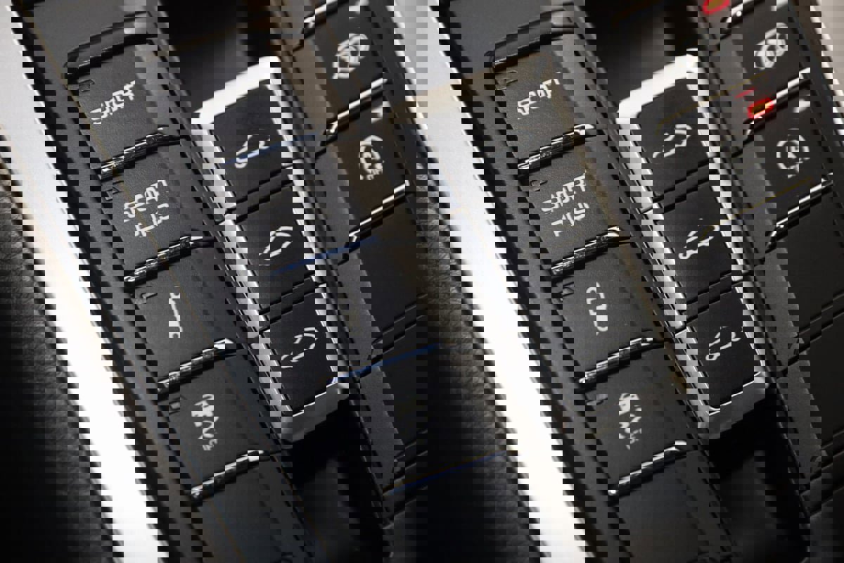 Used 2016 Porsche 911 Carrera Black Edition w/ Sport Chrono Package image 40