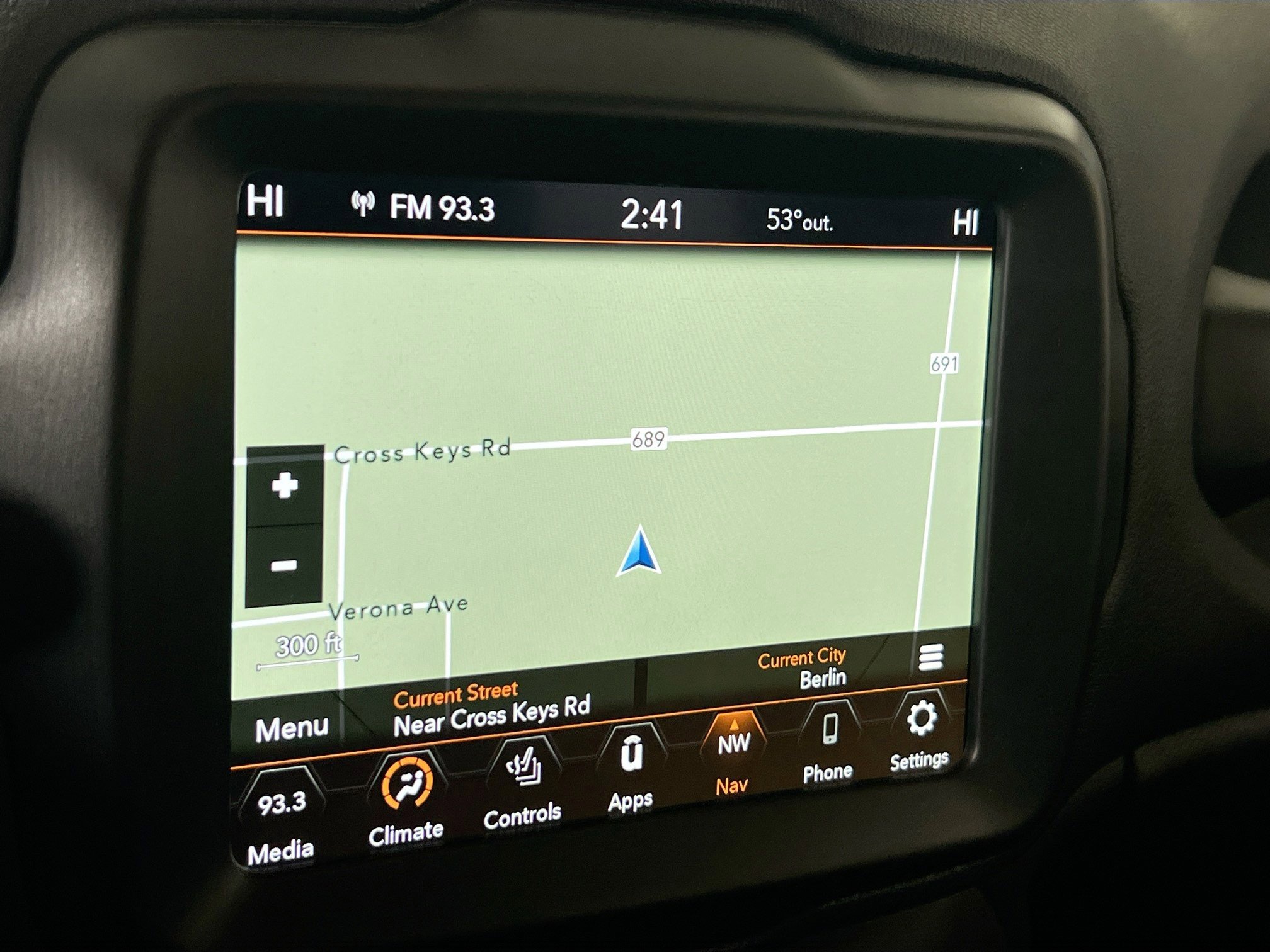 Used 2022 Jeep Renegade Latitude w/ Convenience Group AWD/4WD image 13