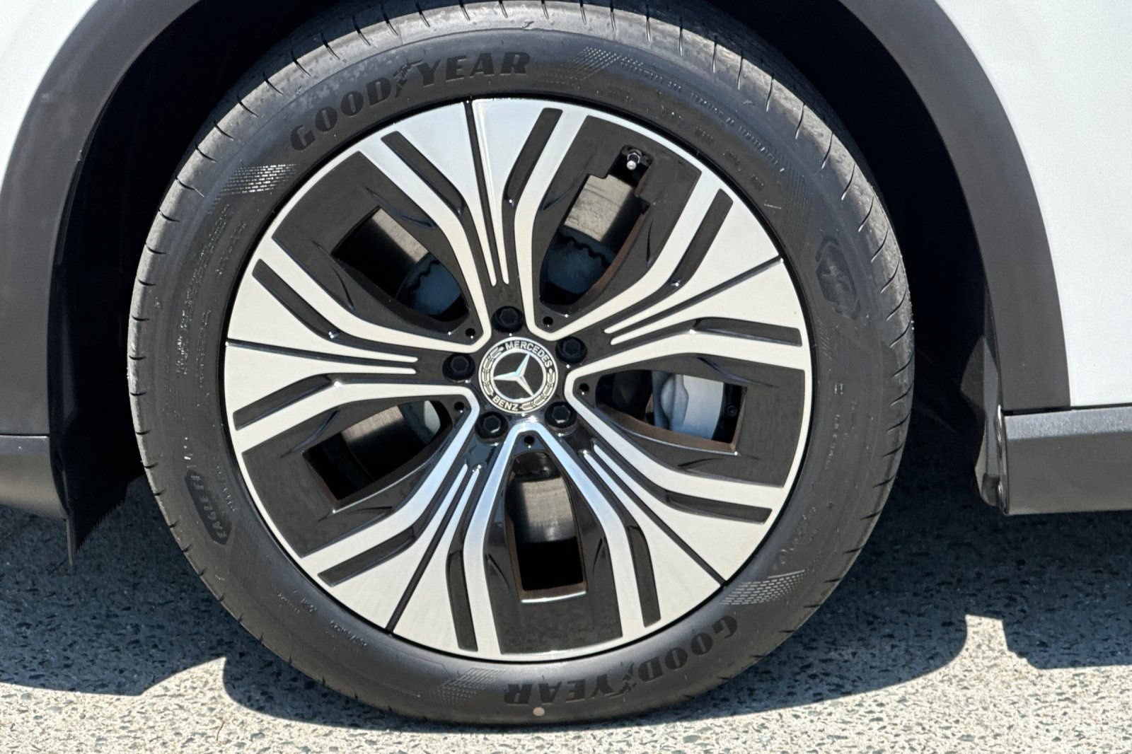 Certified 2023 Mercedes-Benz EQE 350+ 4MATIC SUV image 38