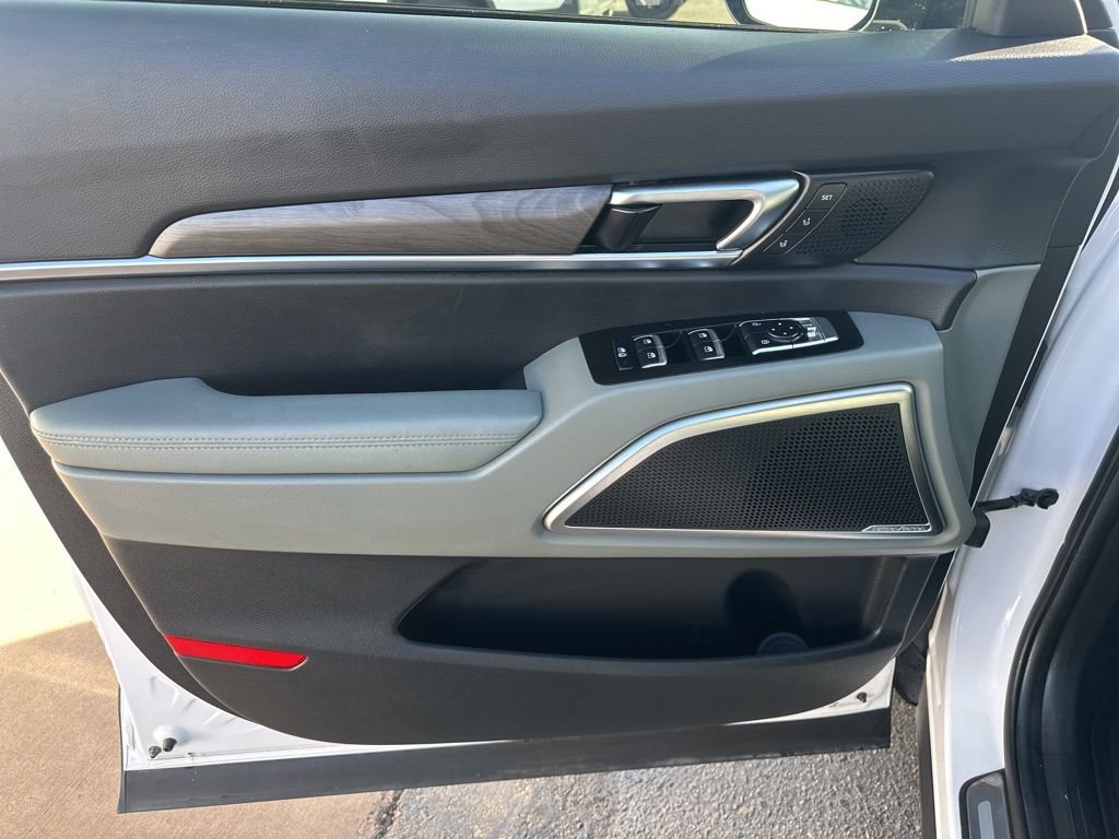Used 2023 Kia Telluride SX Prestige X-Line image 18