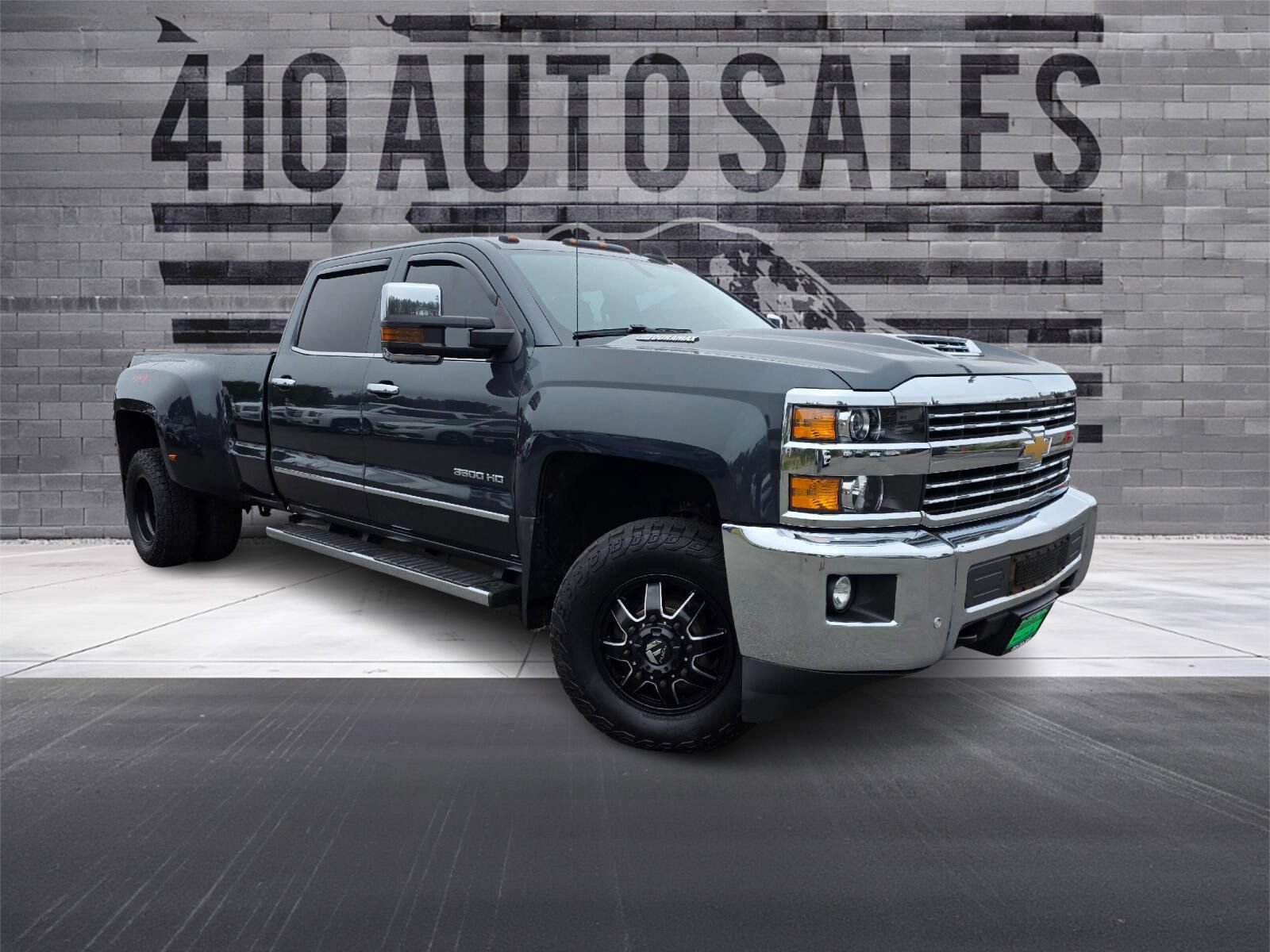 Used 2019 Chevrolet Silverado 3500 LTZ w/ Duramax Plus Package AWD/4WD image 1