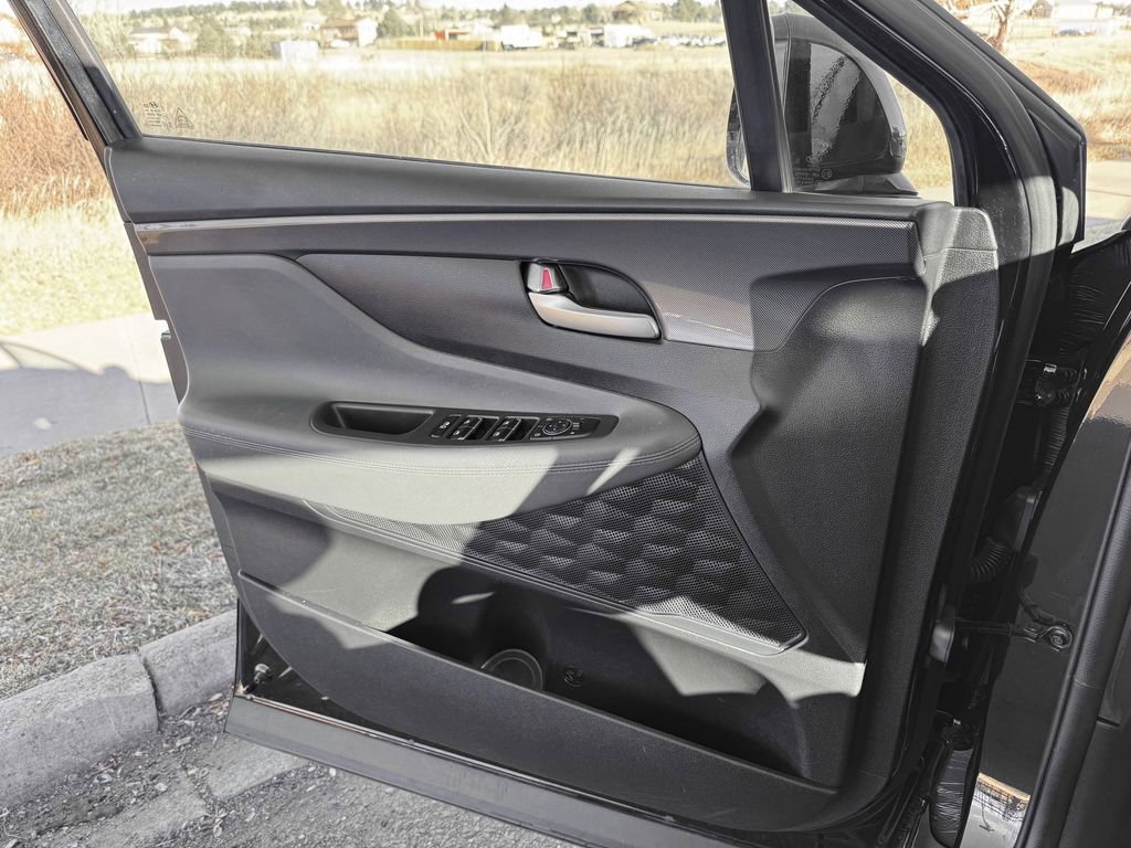 Used 2022 Hyundai Santa Fe SEL image 11