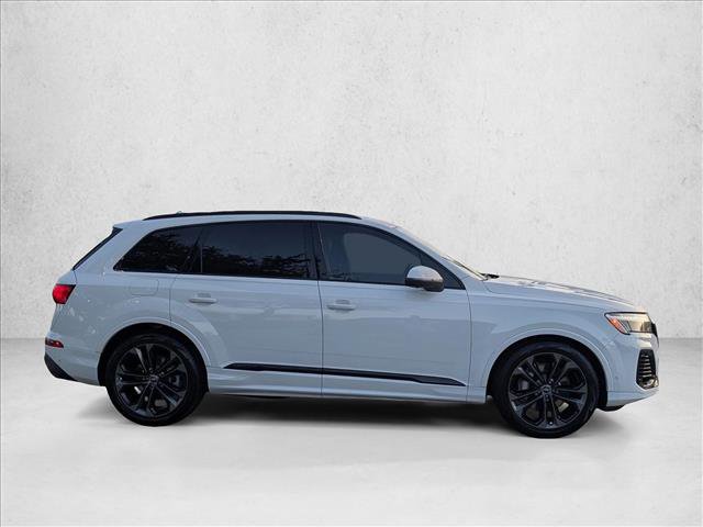 Used 2025 Audi Q7 3.0T Prestige image 4