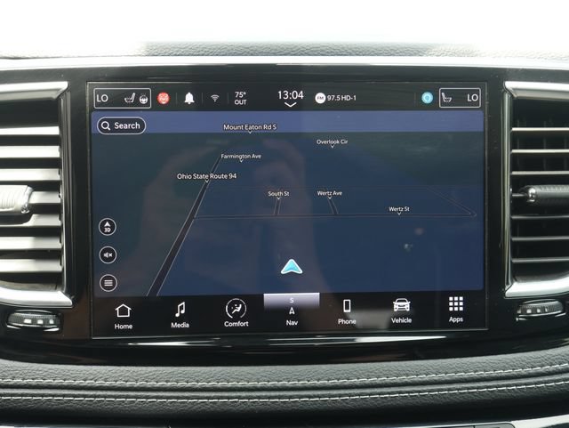 Used 2022 Chrysler Pacifica Limited w/ Uconnect Theater Family Group FWD image 6