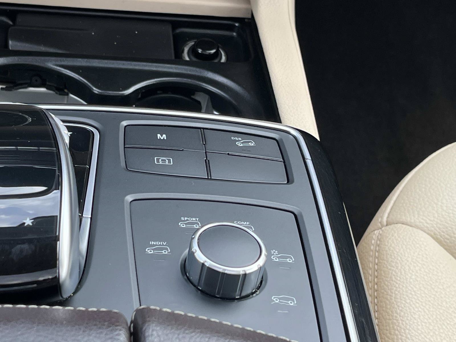 Used 2018 Mercedes-Benz GLE 350 4MATIC image 36