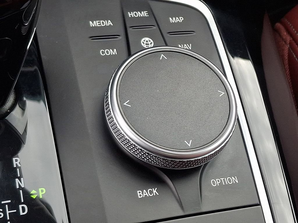 Certified 2024 BMW X4 xDrive30i w/ Premium Package image 25