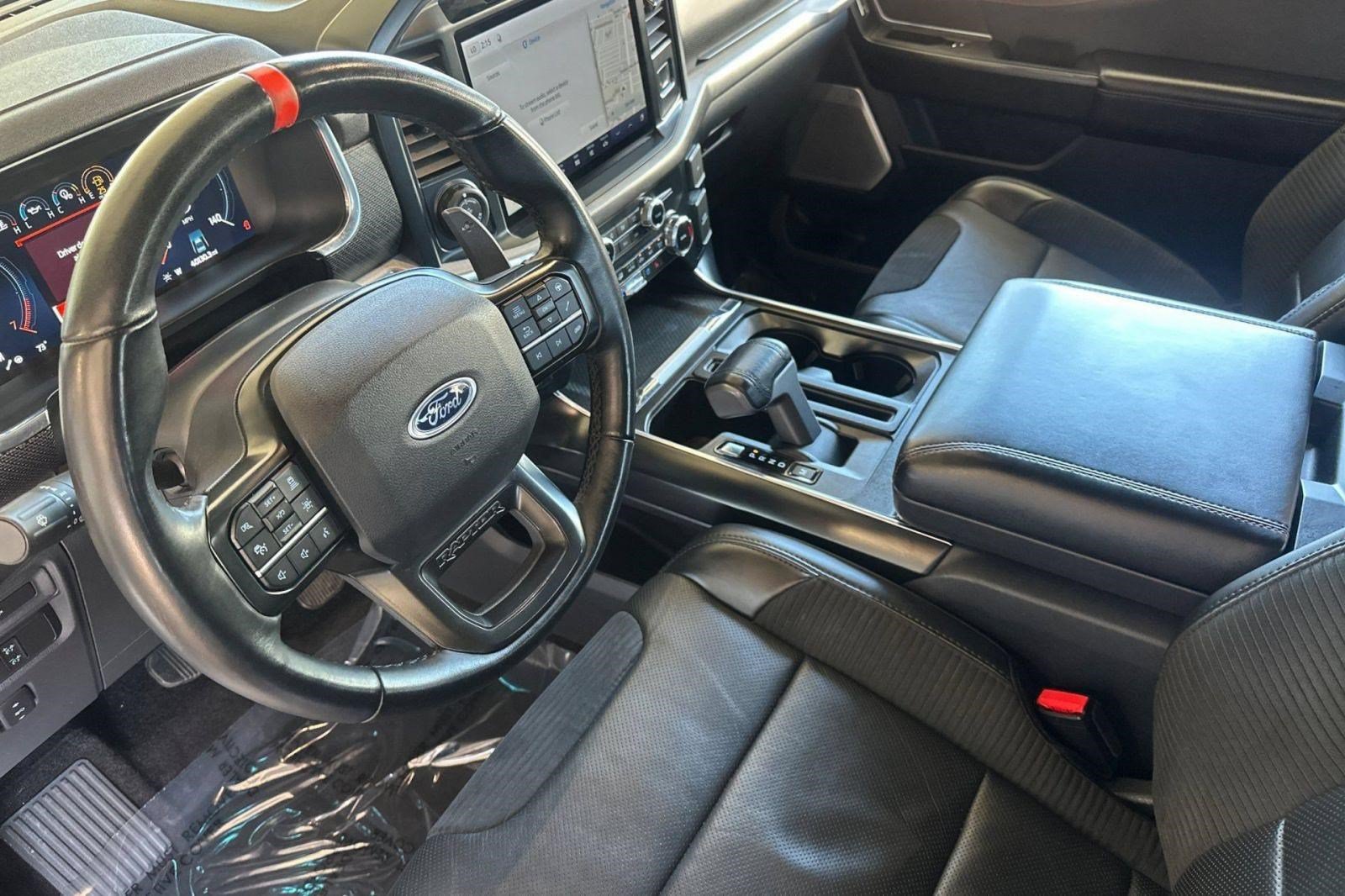 Used 2022 Ford F150 Raptor w/ Equipment Group 801A High AWD/4WD image 4