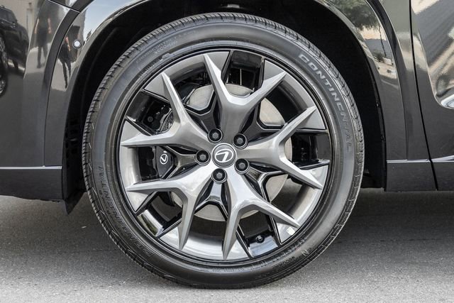 New 2026 Lexus TX 500h AWD image 11