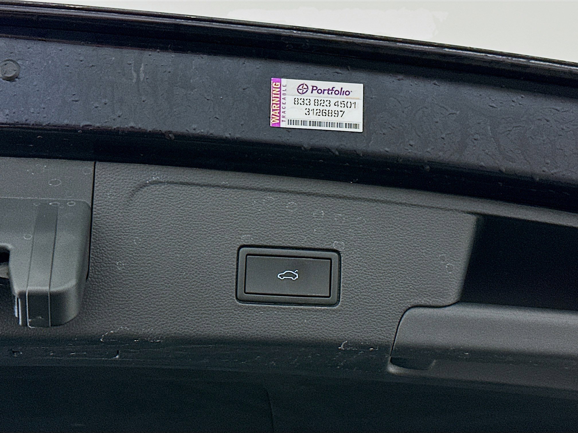 Used 2024 Volkswagen Atlas Cross Sport SE image 31