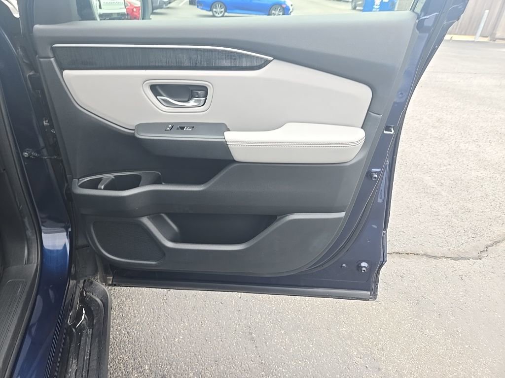 Used 2024 Honda Pilot Elite image 33