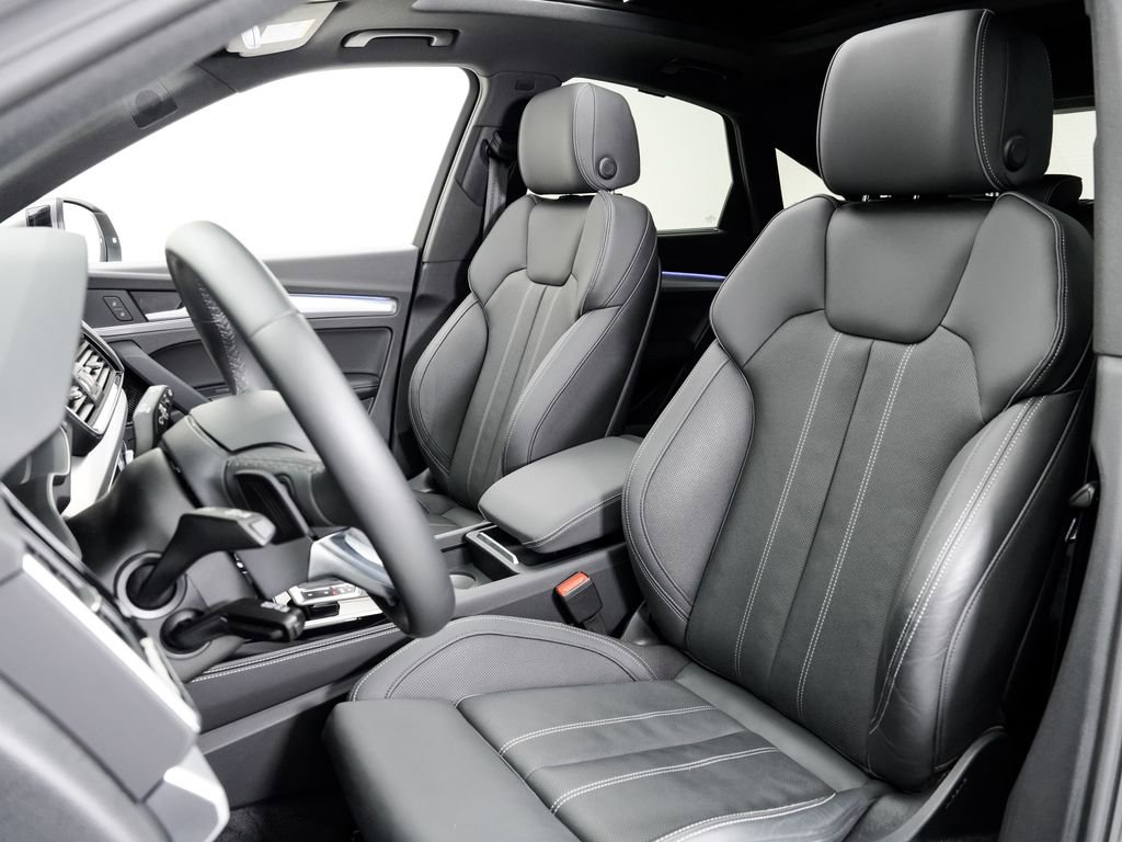 Certified 2022 Audi Q5 2.0T Prestige w/ Prestige Package AWD/4WD image 5