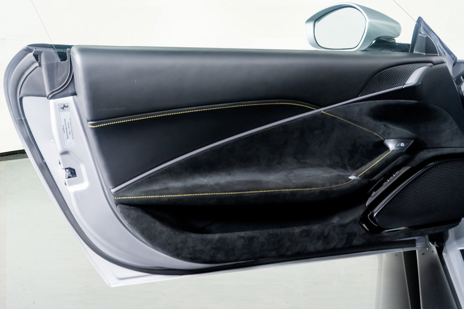 Used 2022 Ferrari Roma image 49