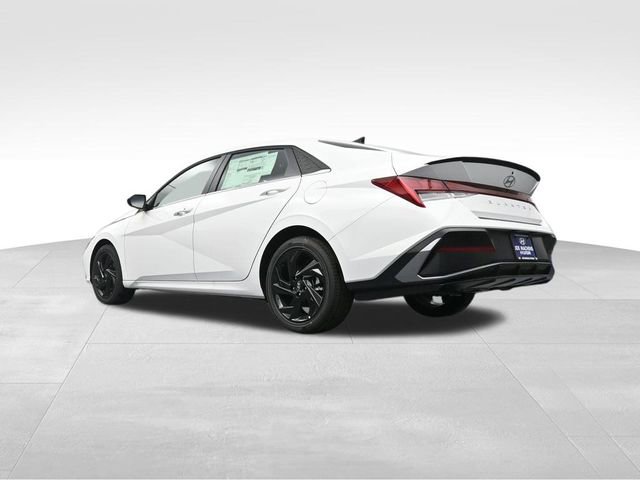 New 2026 Hyundai Elantra SEL Sport Premium FWD image 34