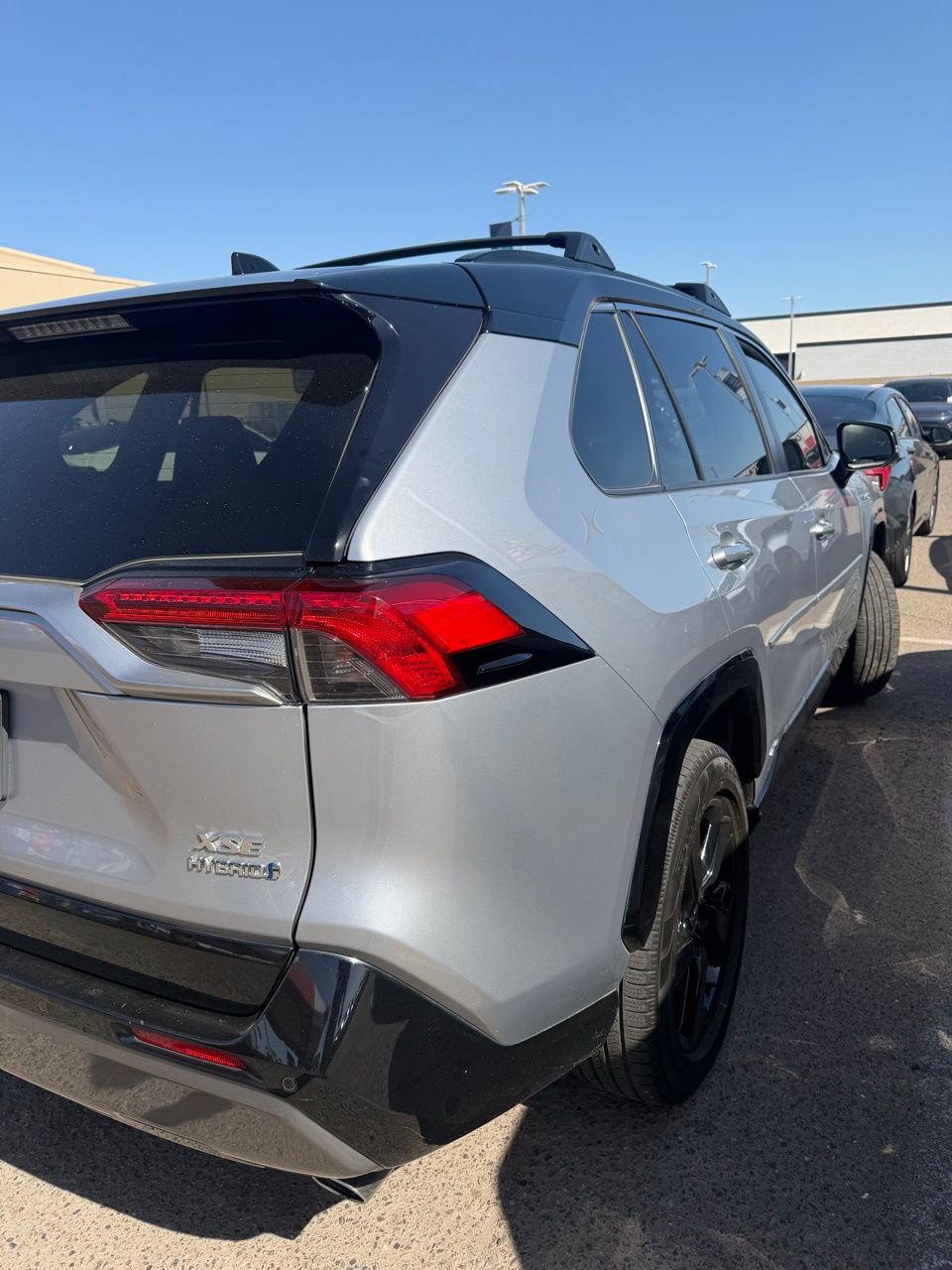 Used 2020 Toyota RAV4 XSE AWD/4WD image 6