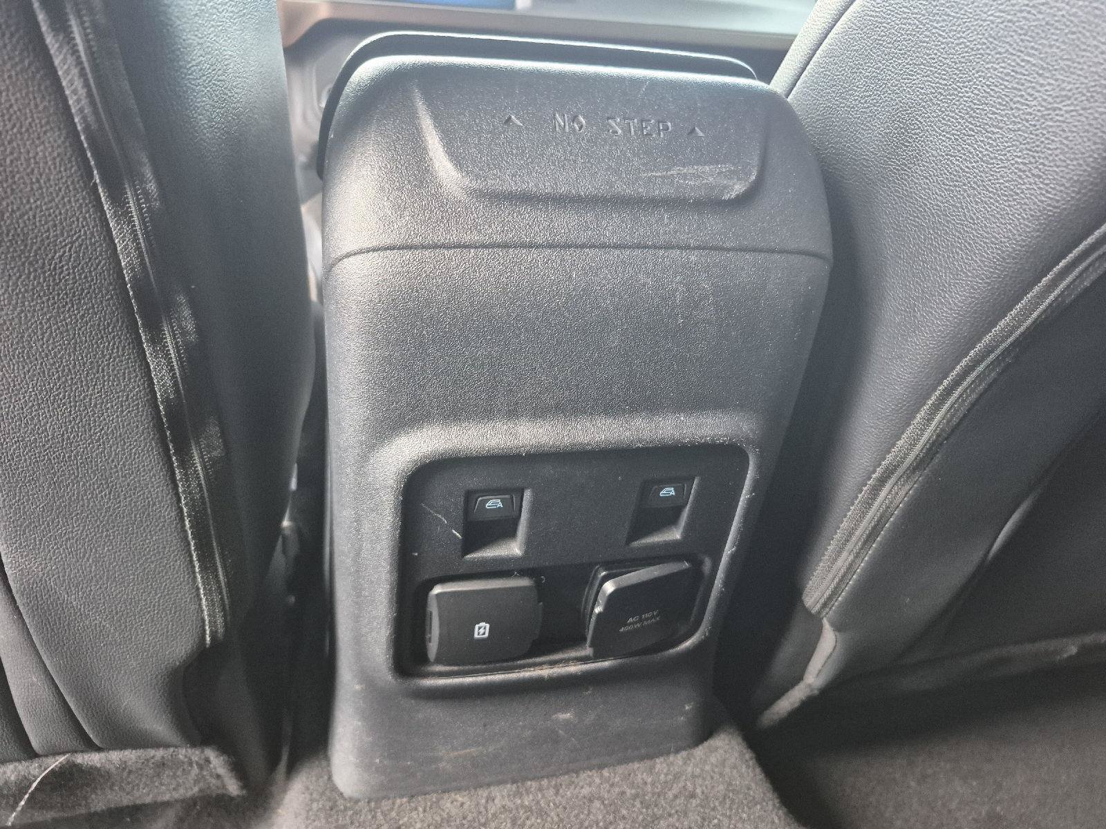 Certified 2023 Ford Bronco Outer Banks AWD/4WD image 11