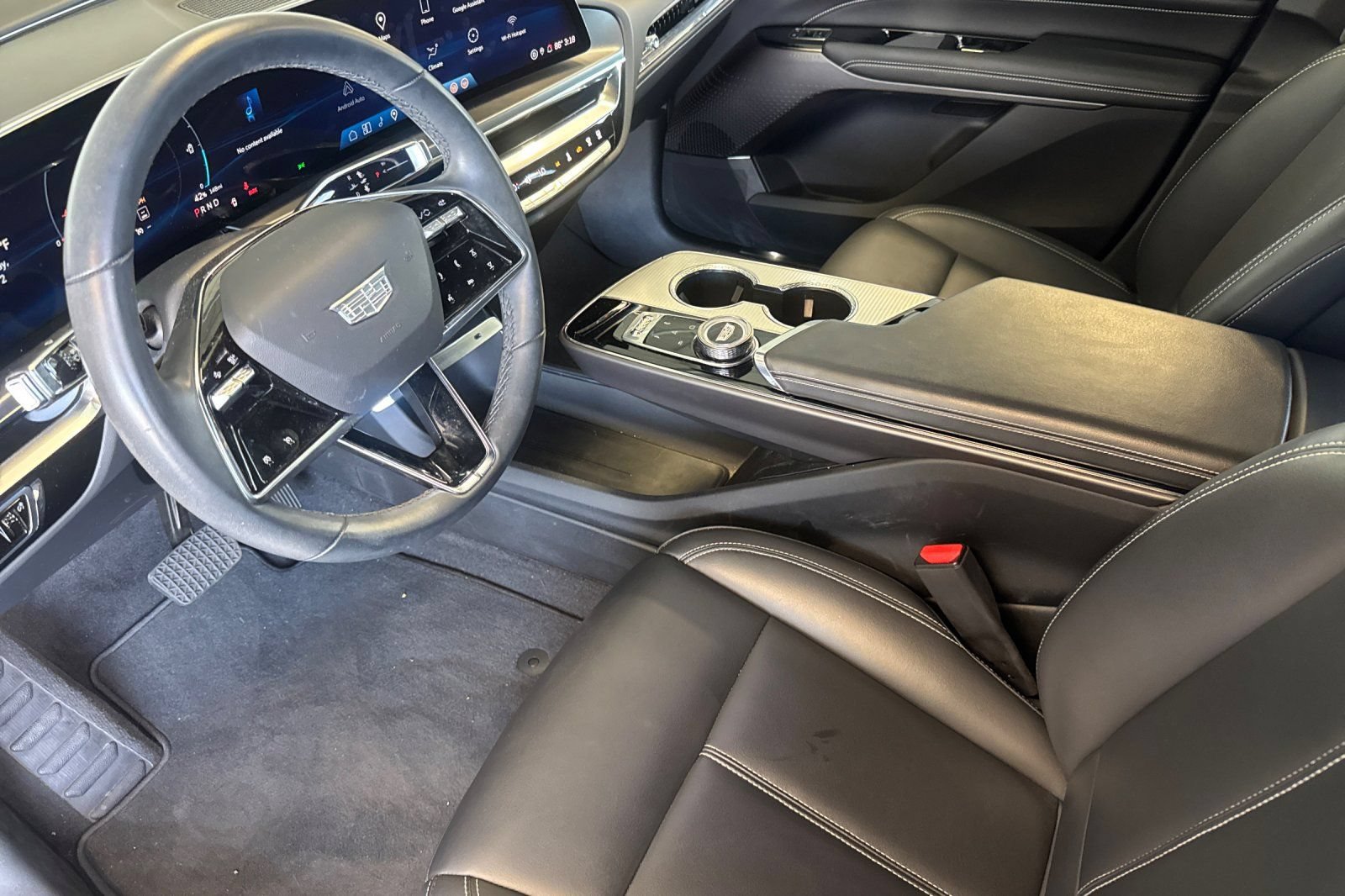 Certified 2024 Cadillac Lyriq Tech RWD image 9
