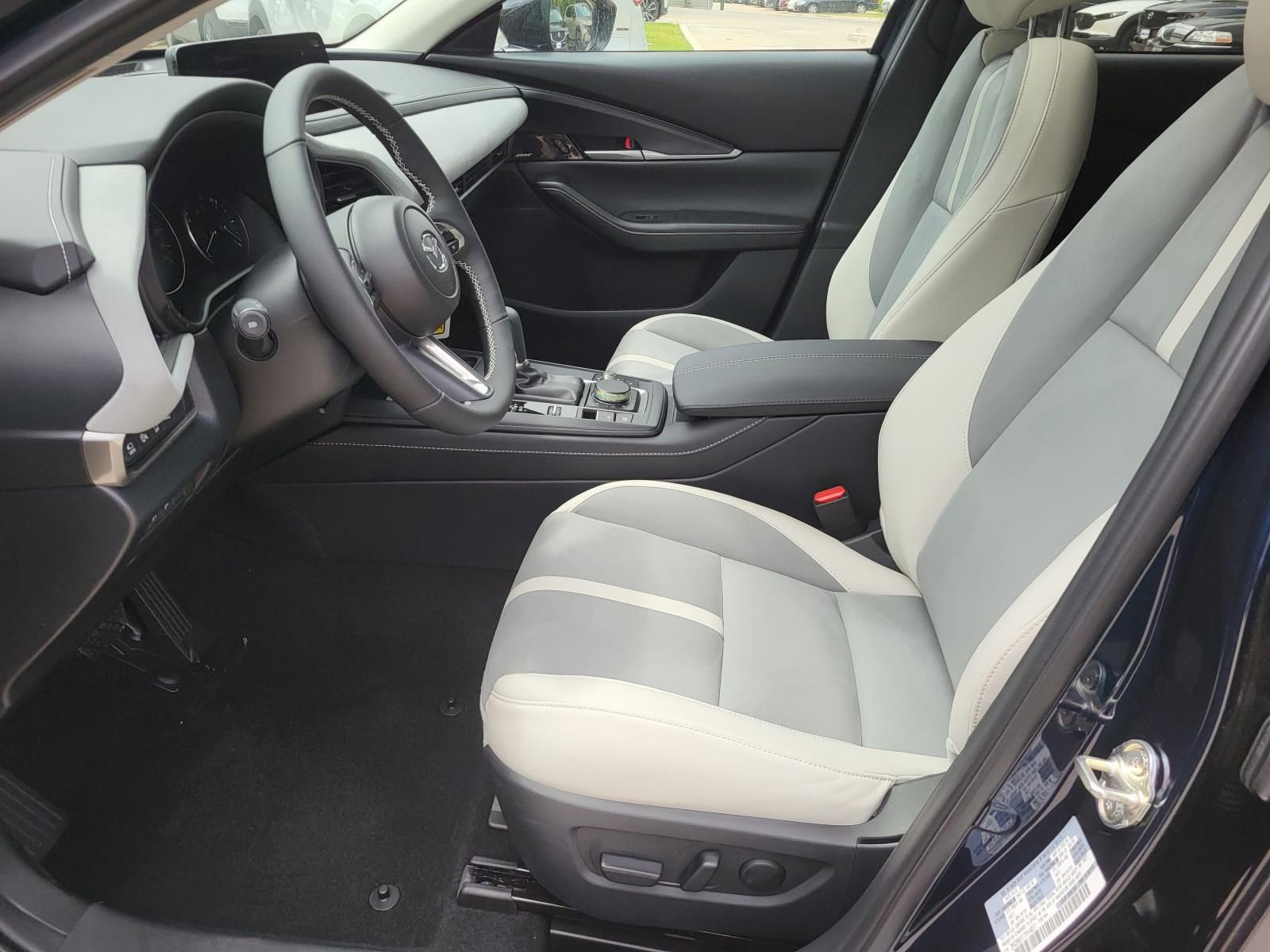 New 2026 MAZDA CX-30 Aire Edition AWD/4WD image 16