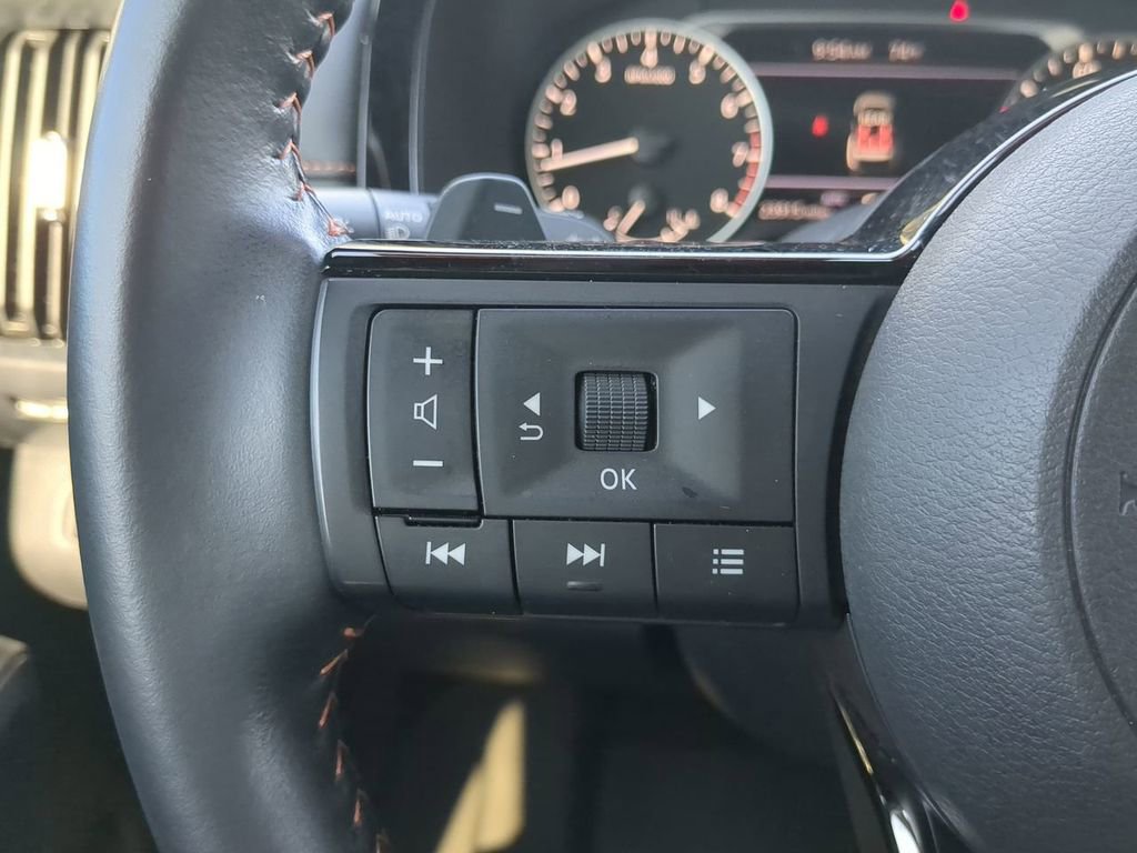 Certified 2023 Nissan Pathfinder Rock Creek image 24