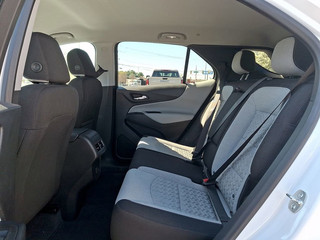 Used 2024 Chevrolet Equinox LS w/ LS Convenience Package AWD/4WD image 10
