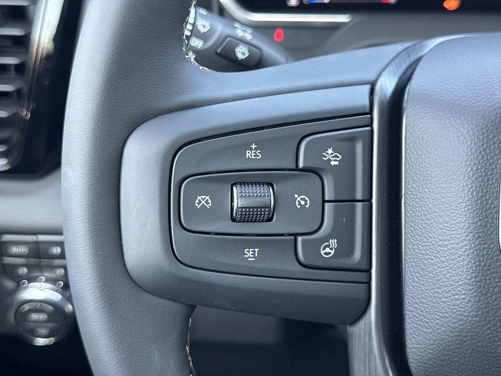 New 2026 GMC Sierra 2500 AT4 w/ AT4 Premium Plus Package AWD/4WD image 15