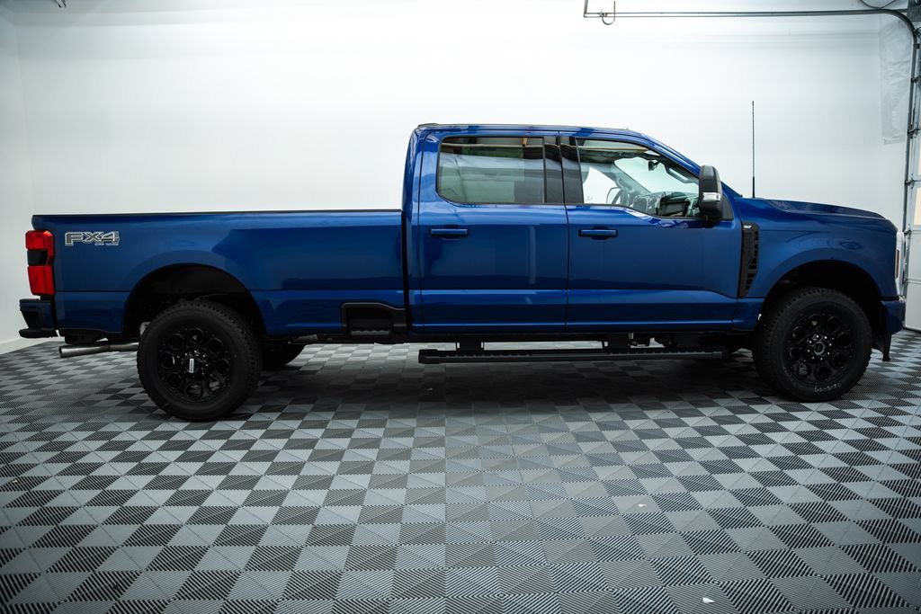 New 2026 Ford F350 XLT w/ XLT Premium Package AWD/4WD image 4
