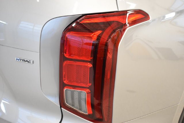 Used 2025 Hyundai Palisade SEL AWD/4WD image 12