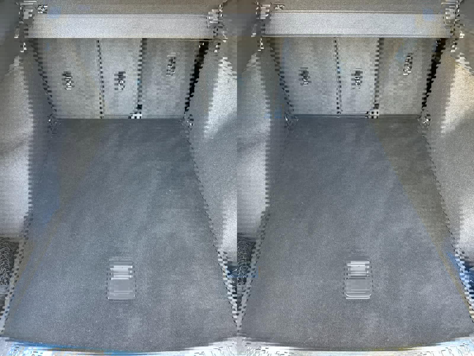 Used 2023 Audi Q3 2.0T Premium w/ Convenience Package AWD/4WD image 15