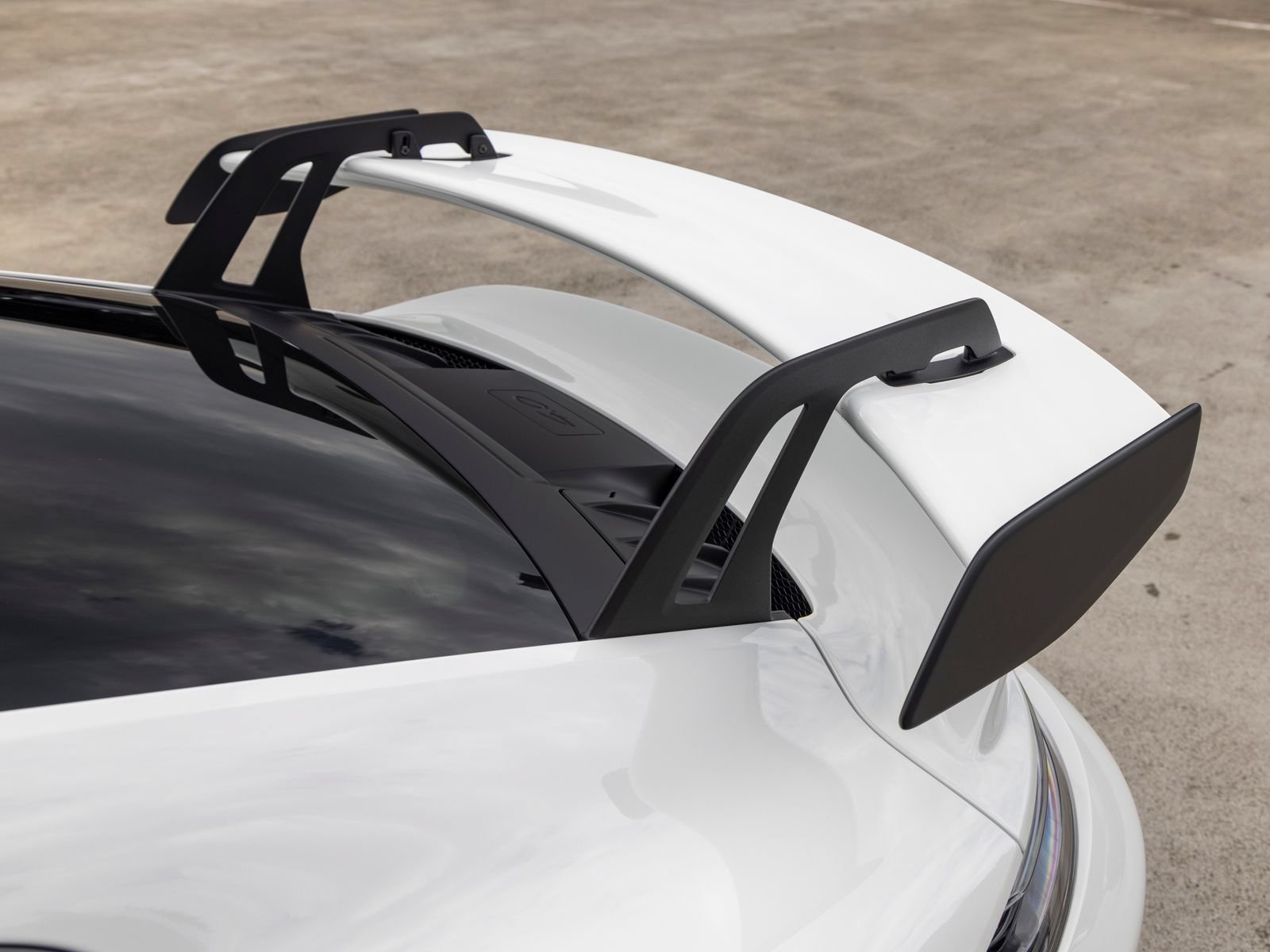 Certified 2022 Porsche 911 GT3 RWD image 25