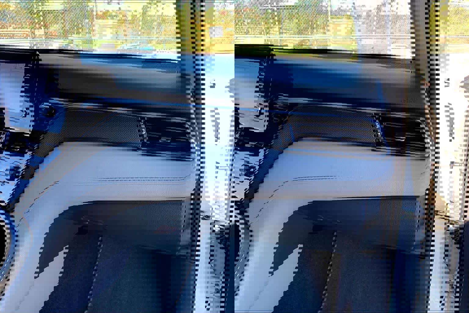 Used 2023 Toyota Camry SE image 17