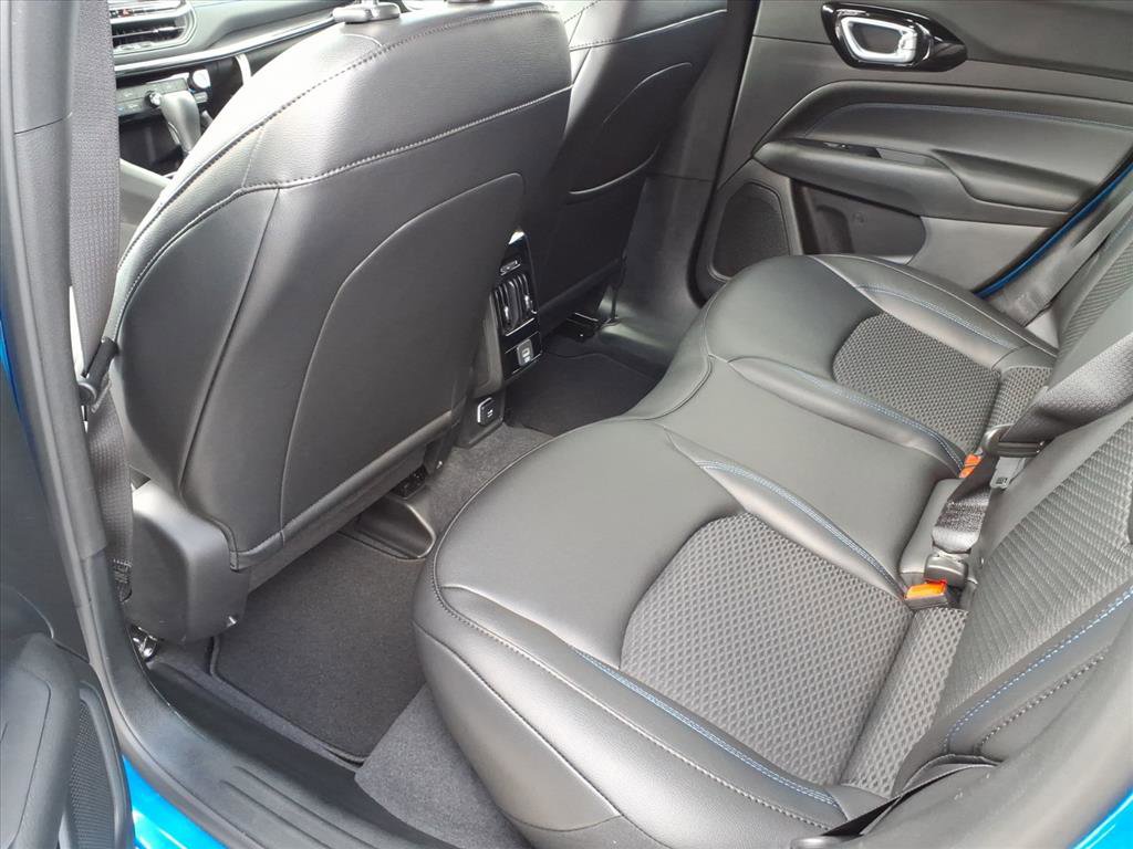 New 2026 Jeep Compass Latitude image 33