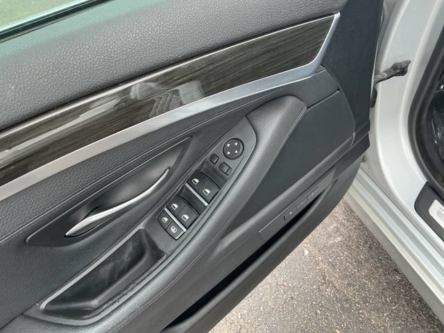 Used 2014 BMW 535i xDrive Sedan AWD/4WD image 14