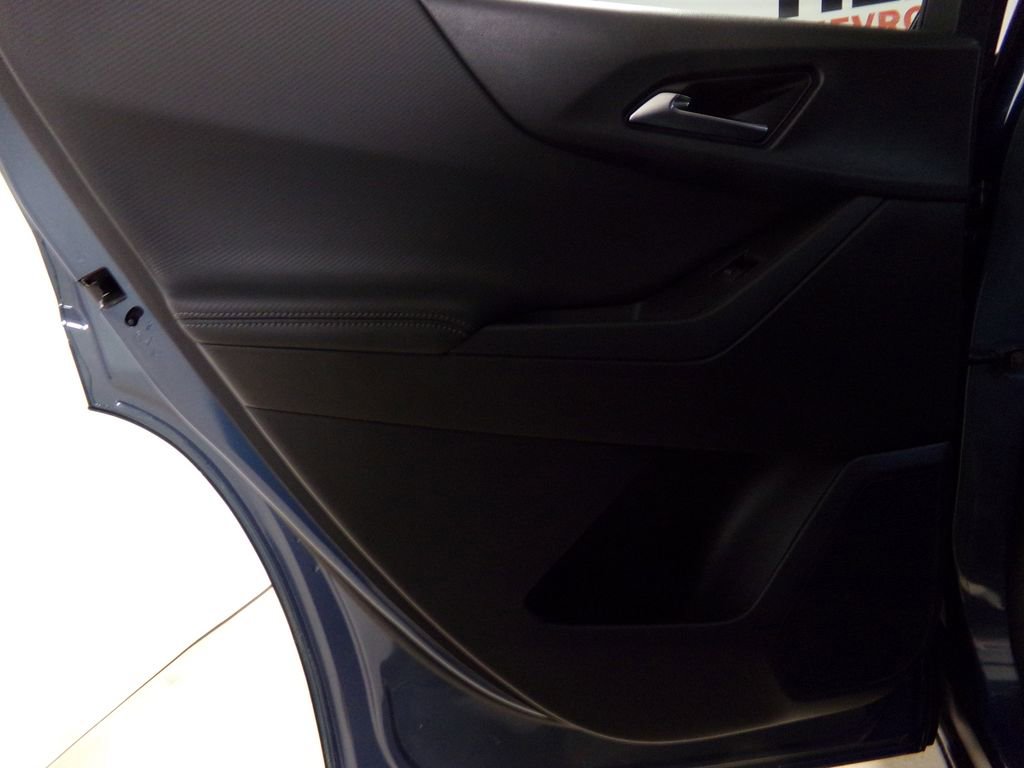 New 2026 Chevrolet Equinox LT w/ Convenience Package II image 12