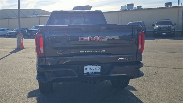 Used 2023 GMC Sierra 1500 AT4X image 7