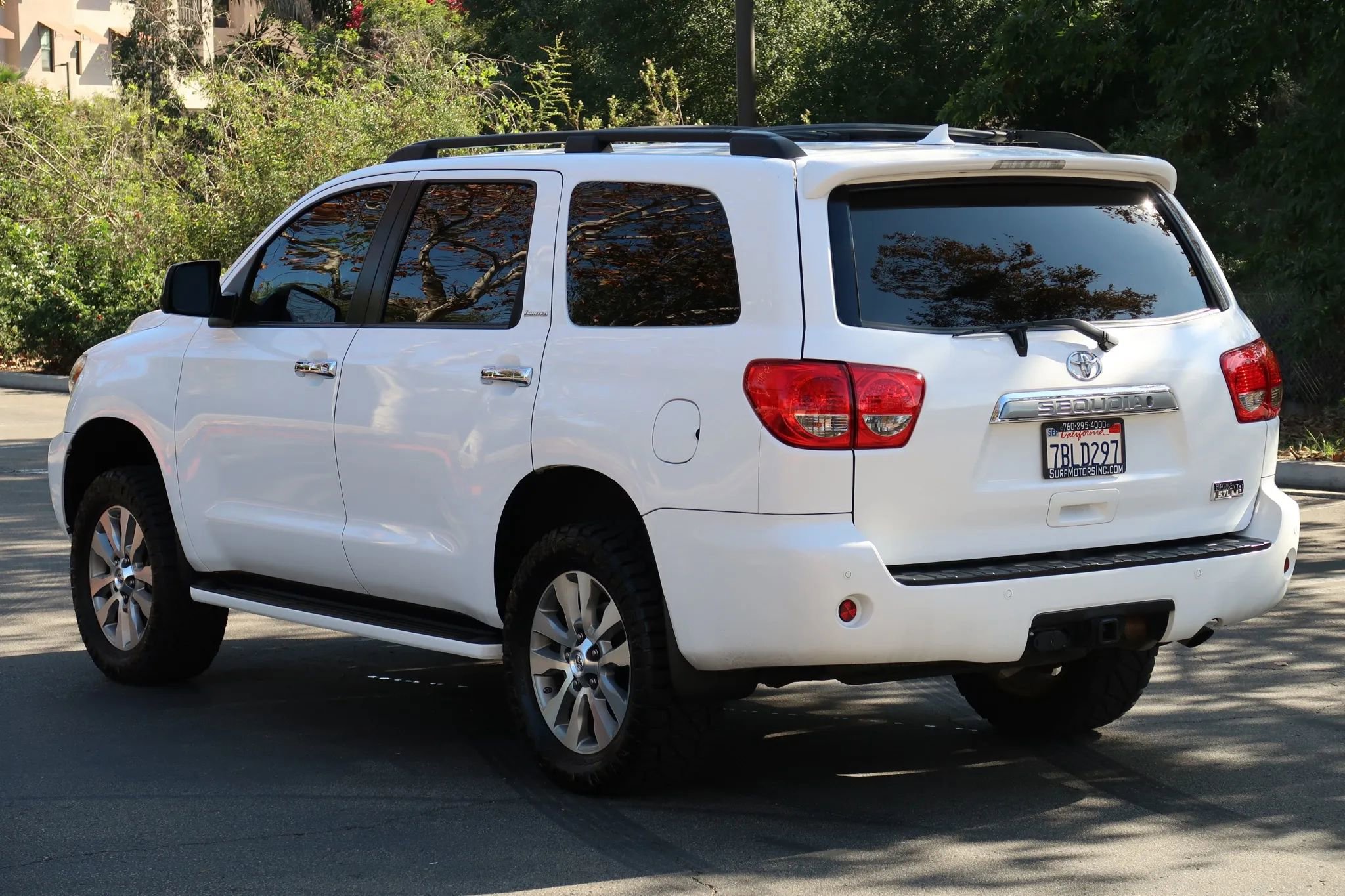 Used 2013 Toyota Sequoia Limited image 4
