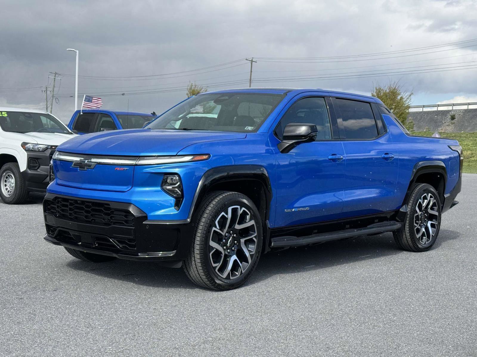 New 2025 Chevrolet Silverado EV RST image 23