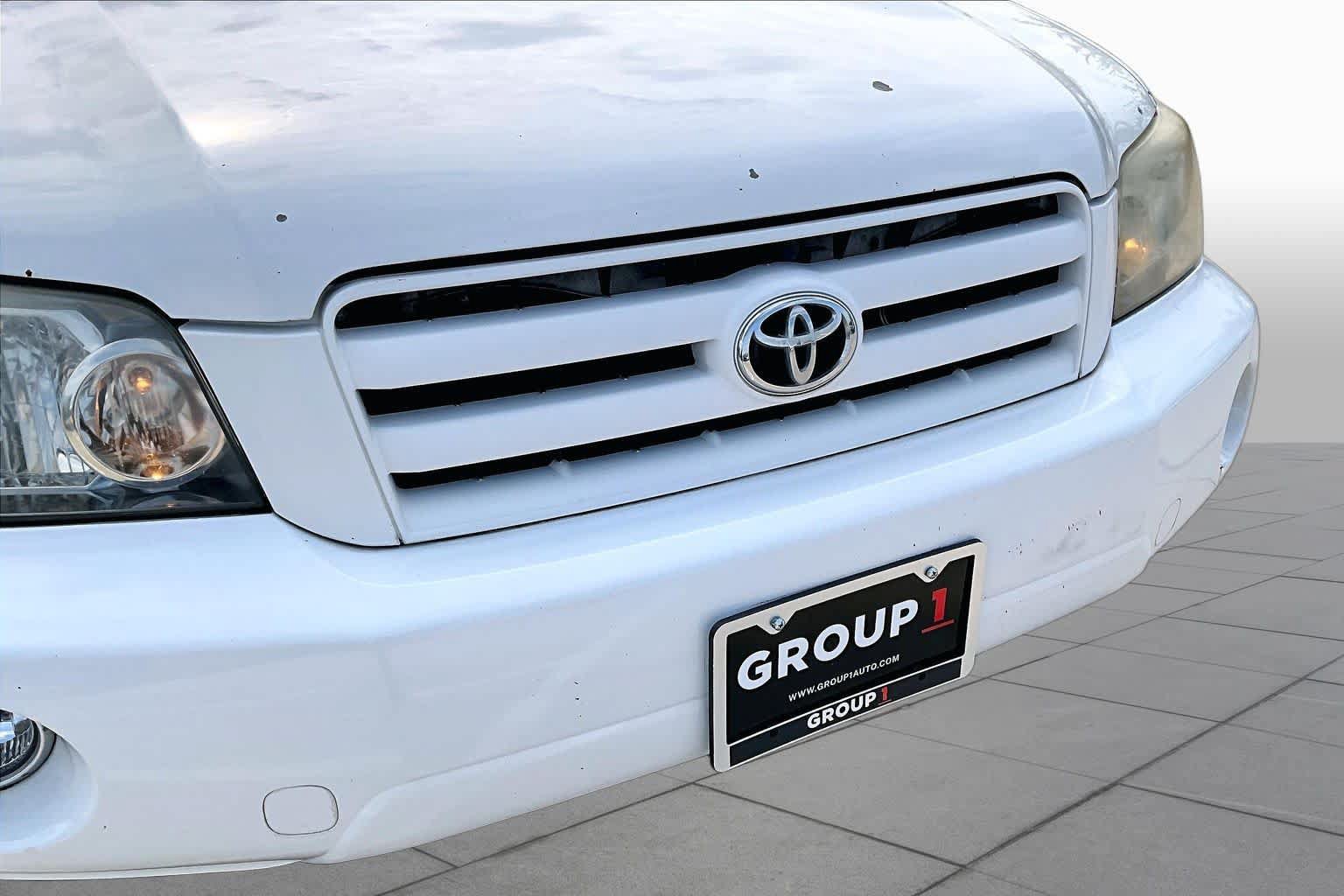 Used 2004 Toyota Highlander Limited FWD image 28