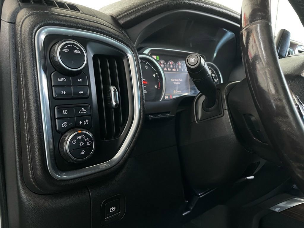 Used 2022 Chevrolet Silverado 3500 High Country w/ LPO, Hitch Package image 34