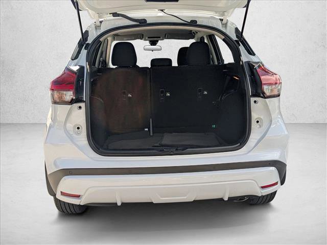 Certified 2023 Nissan Kicks SV image 6