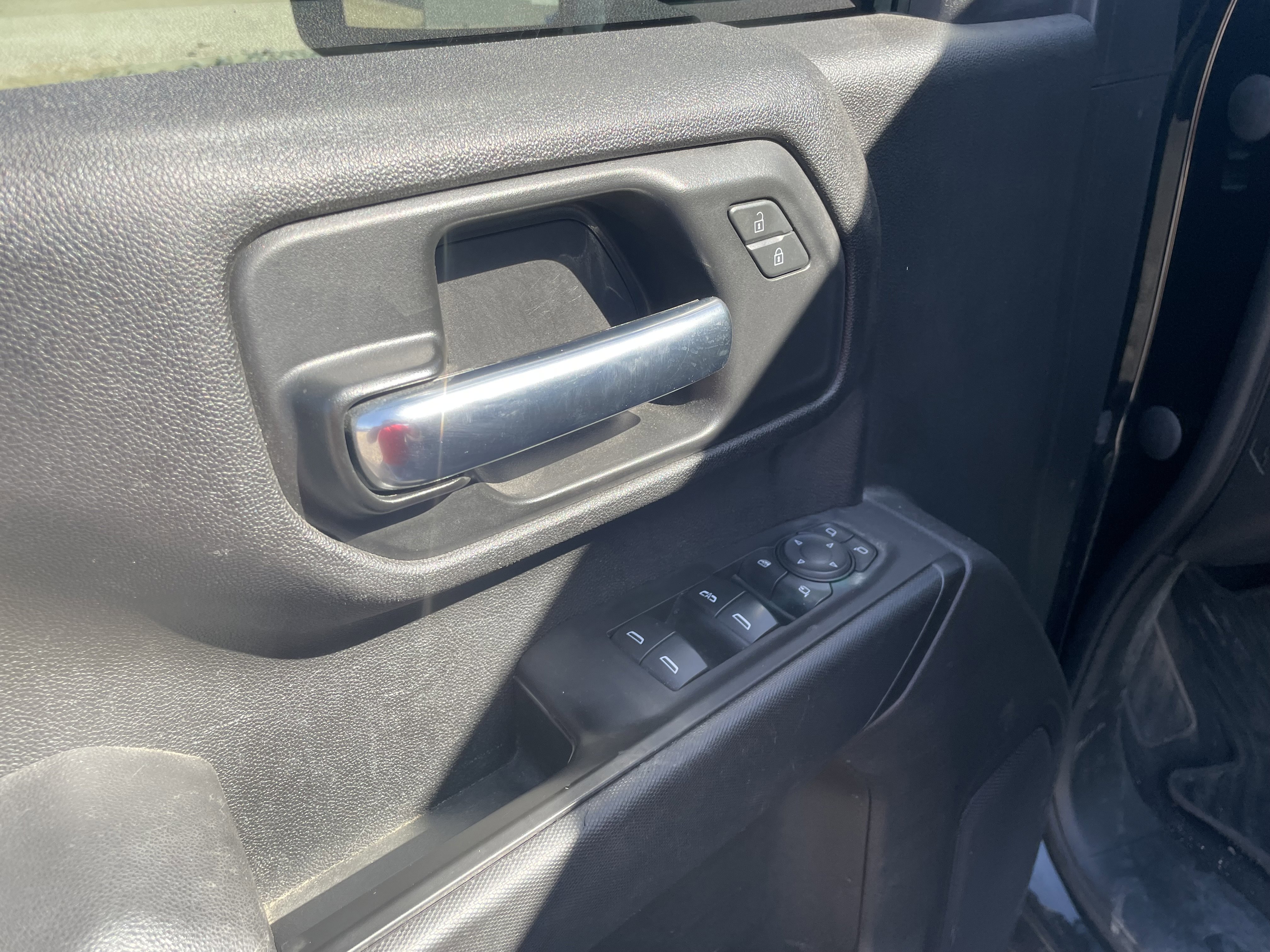 Used 2024 Chevrolet Silverado 2500 Custom w/ Custom Value Package AWD/4WD image 13
