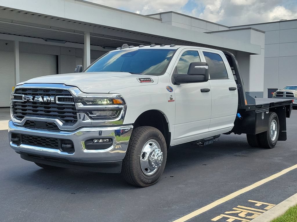 New 2026 RAM 3500 Tradesman w/ Chrome Appearance Group A AWD/4WD image 3